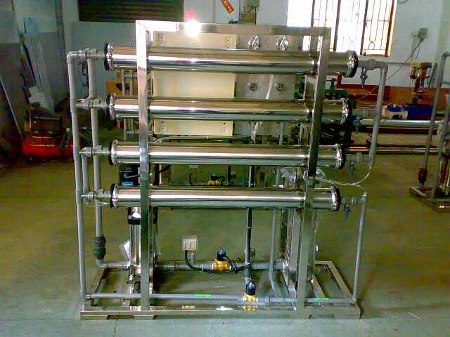 惠州佛山中山順德梅州揭陽(yáng)四會(huì)單級(jí)反滲透設(shè)備 一級(jí)ro設(shè)備